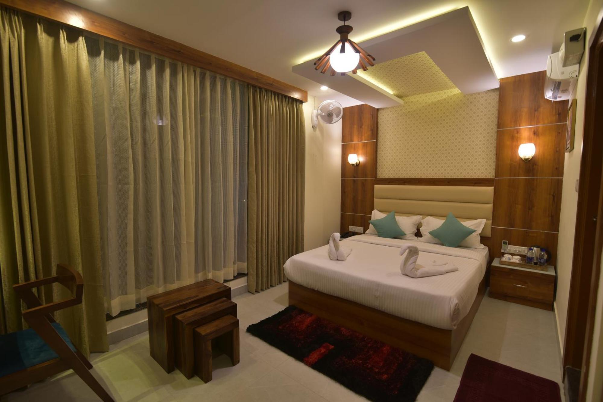 Address 24 Inn Bangalore Exteriör bild